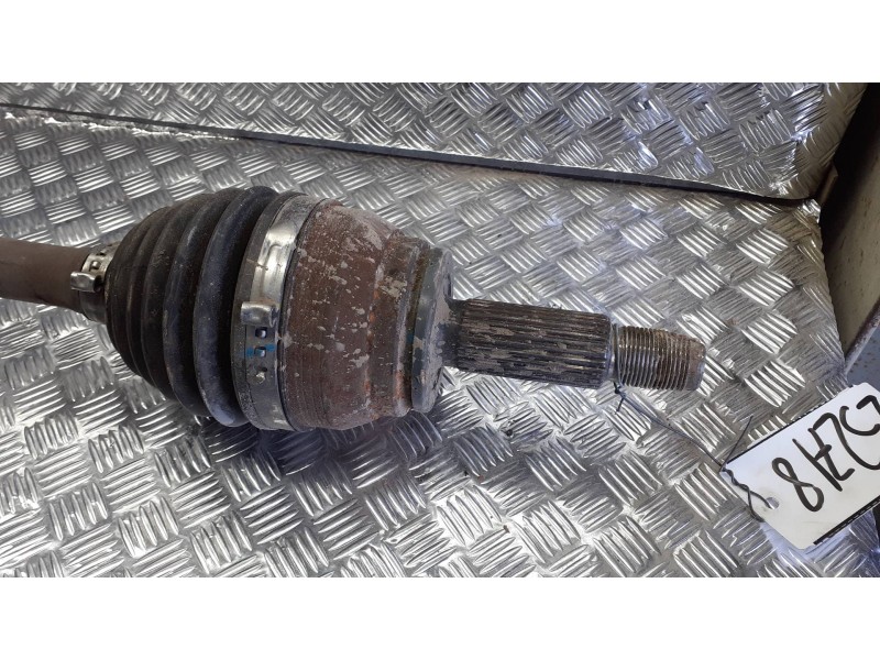 Recambio de transmision delantera derecha para hyundai ioniq 5 5 referencia OEM IAM 49560G2000  TF3P17048