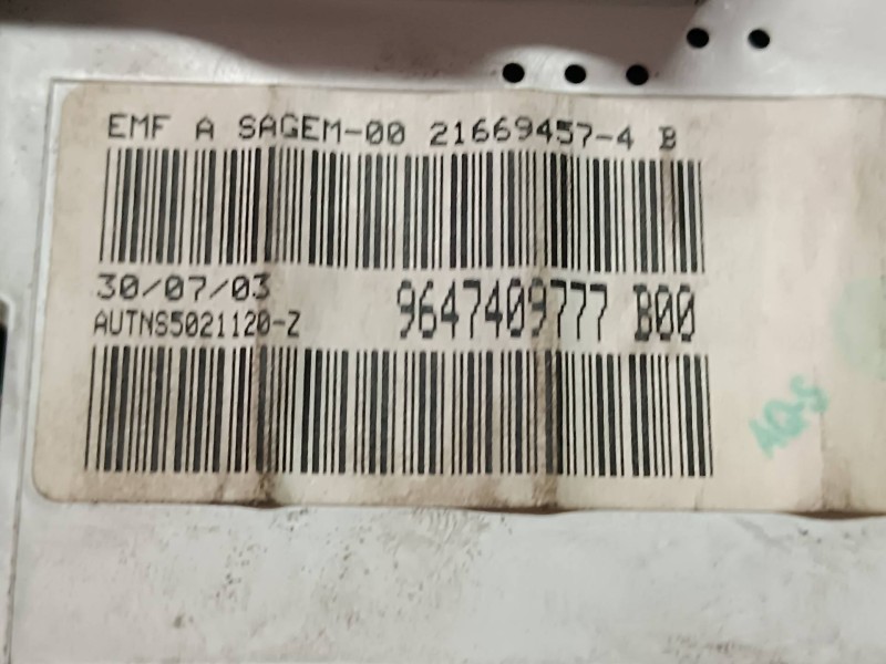 Recambio de pantalla multifuncion para seat arosa (6h1) referencia OEM IAM 9647409777  