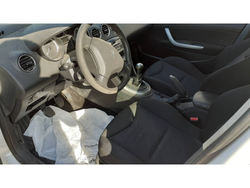 peugeot 308 sw del año 2012