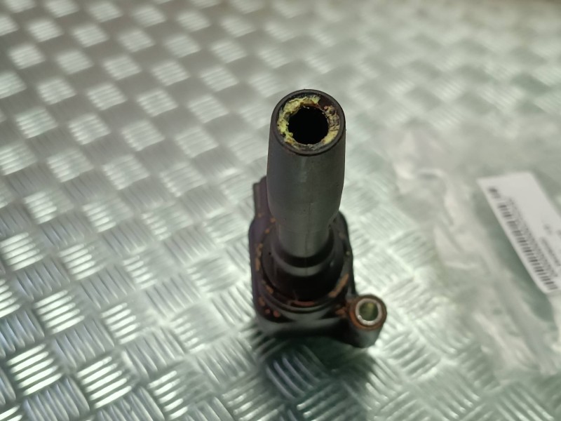 Recambio de bobina encendido para seat leon (kl1) referencia OEM IAM 05E905110  4 PINES