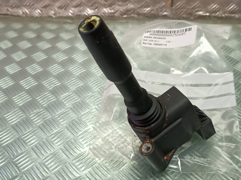 Recambio de bobina encendido para seat leon (kl1) referencia OEM IAM 05E905110  4 PINES