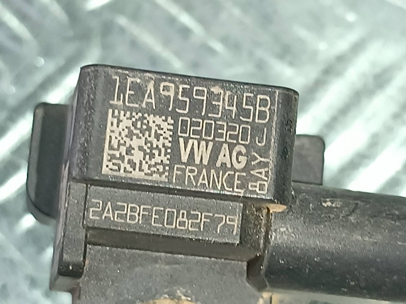 Recambio de sensor de impacto para seat leon (kl1) referencia OEM IAM 1EA959345B  2 PINES