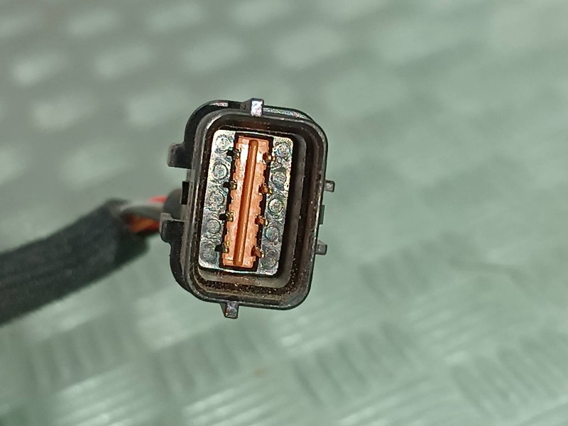 Recambio de maneta exterior porton para hyundai ioniq 5 5 referencia OEM IAM 87370G2500 95760G2500 CON CAMARA