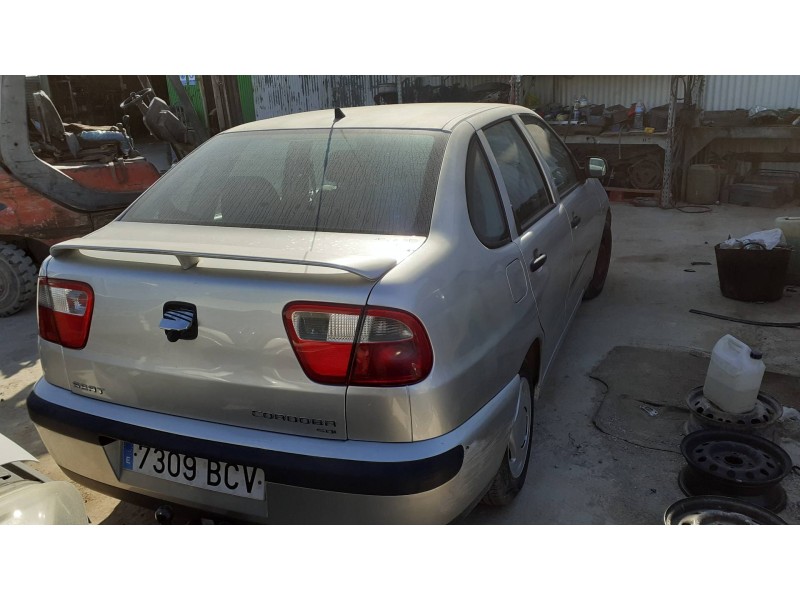 seat cordoba berlina (6k2) del año 2000