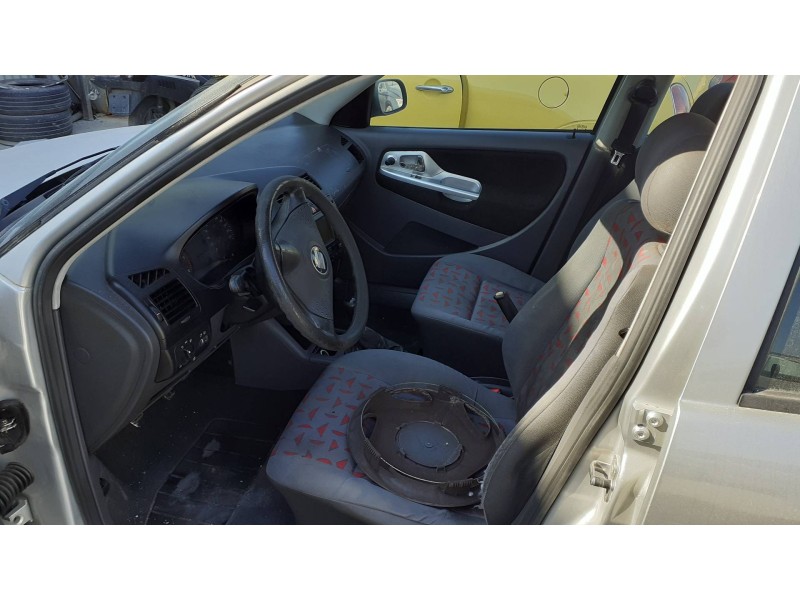 seat cordoba berlina (6k2) del año 2000