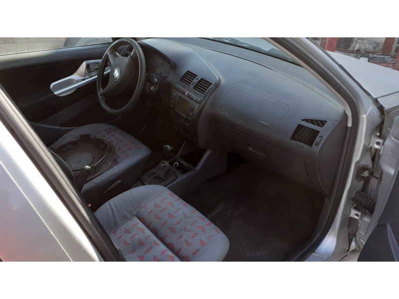 seat cordoba berlina (6k2) del año 2000