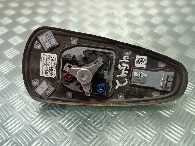 Recambio de antena para seat leon (kl1) referencia OEM IAM 5WA035507A  