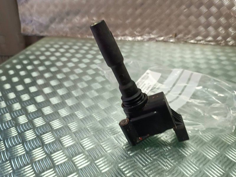 Recambio de bobina encendido para seat leon (kl1) referencia OEM IAM 05E905110  4 PINES