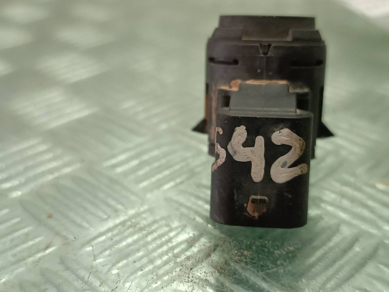 Recambio de sensor de aparcamiento para seat leon (kl1) referencia OEM IAM 5WA919275C  3 PINES