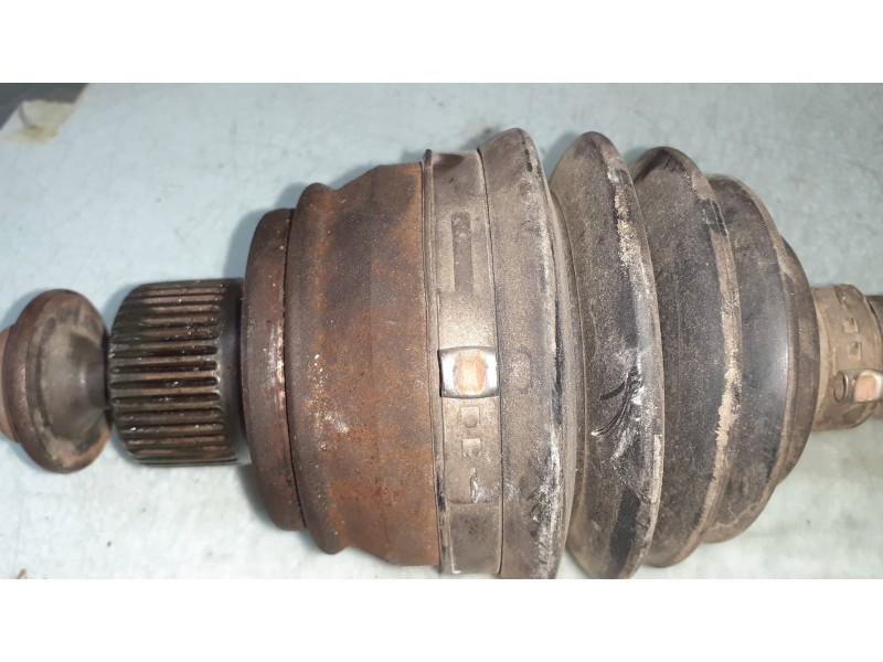 Recambio de transmision delantera derecha para audi a4 ber. (b8) basis referencia OEM IAM 8K0407271AJ Y1AJ 10260456C