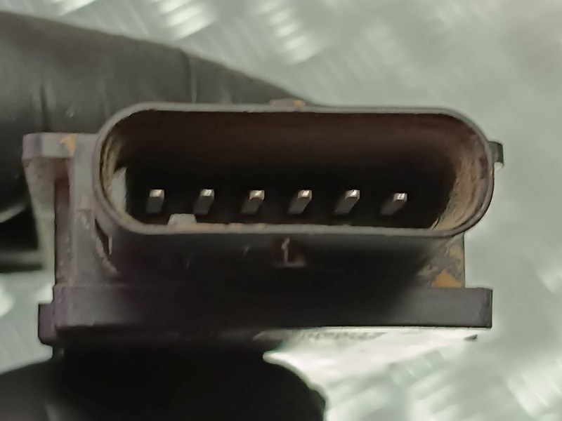 Recambio de modulo electronico para seat leon (kl1) referencia OEM IAM 5WA962133B DELANTERO IZQUIERDO APERTURA SIN LLAVE