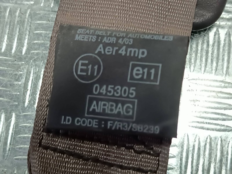 Recambio de cinturon seguridad delantero izquierdo para kia rio 1.5 crdi ex1 referencia OEM IAM 888701G300  