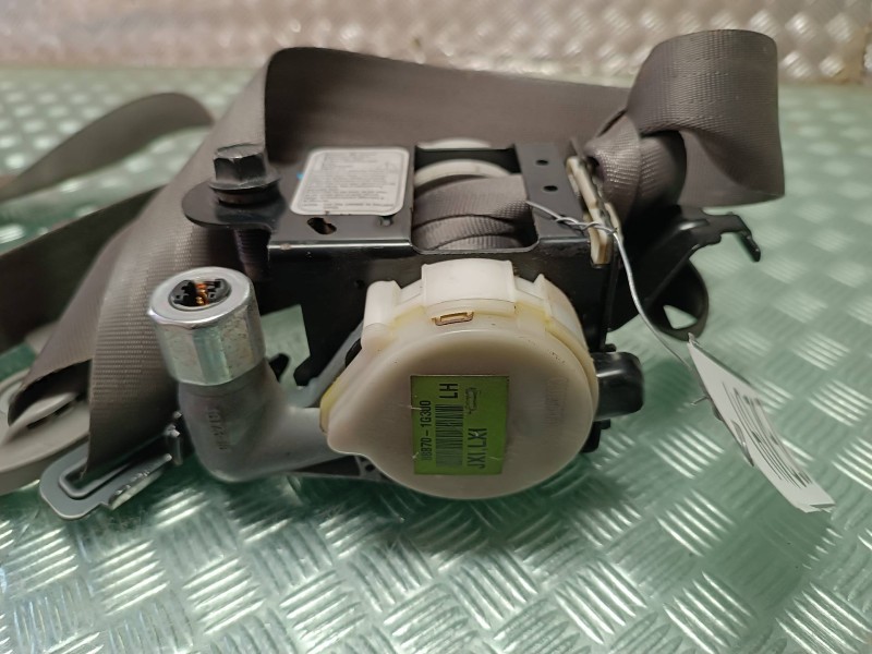 Recambio de cinturon seguridad delantero izquierdo para kia rio 1.5 crdi ex1 referencia OEM IAM 888701G300  