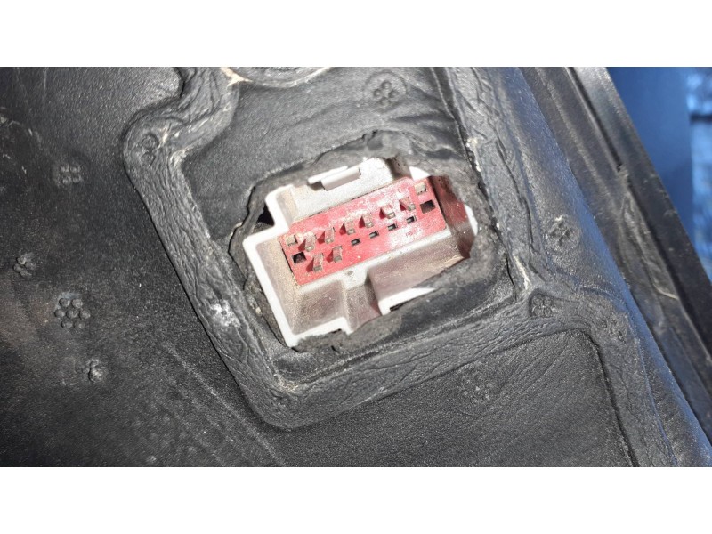 Recambio de retrovisor izquierdo para ford focus lim. (cb8) referencia OEM IAM E9024550  ELECTRICO