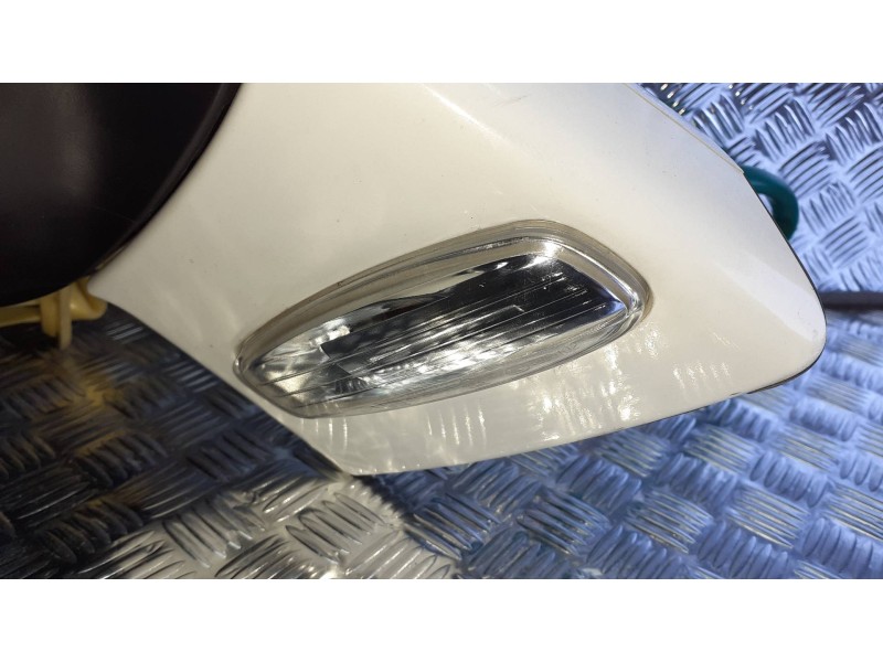 Recambio de retrovisor derecho para peugeot 308 sw referencia OEM IAM 0308094  ELECTRICO