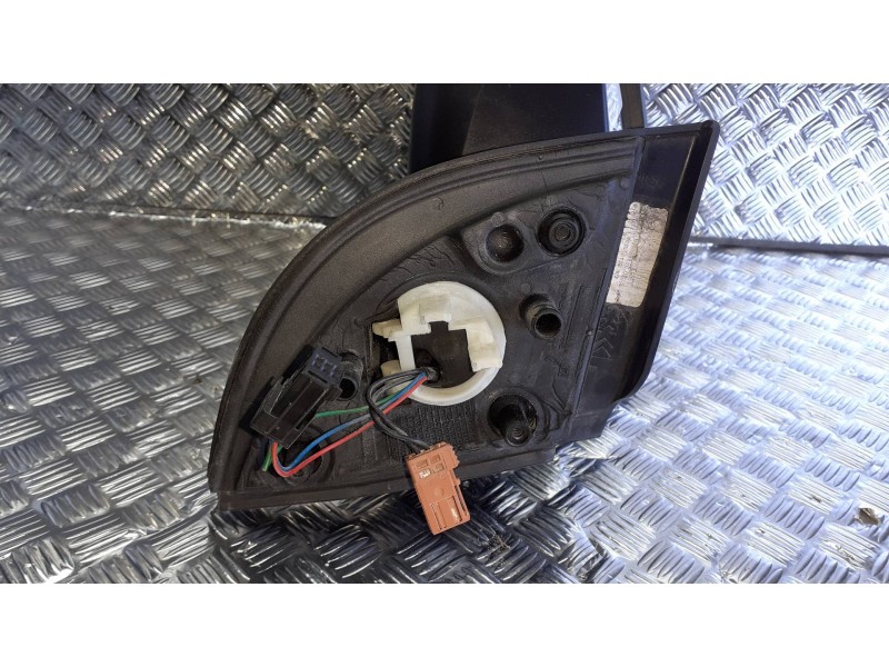 Recambio de retrovisor derecho para citroen berlingo cuadro referencia OEM IAM 232673076  ELECTRICO
