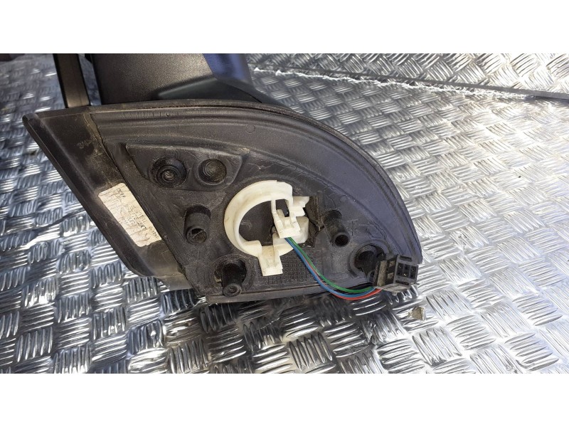 Recambio de retrovisor izquierdo para citroen berlingo cuadro referencia OEM IAM 232673075  ELECTRICO