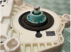 Recambio de motor elevalunas delantero derecho para seat leon (1p1) referencia OEM IAM 1K0959792H 1P0837402A BOSCH 2