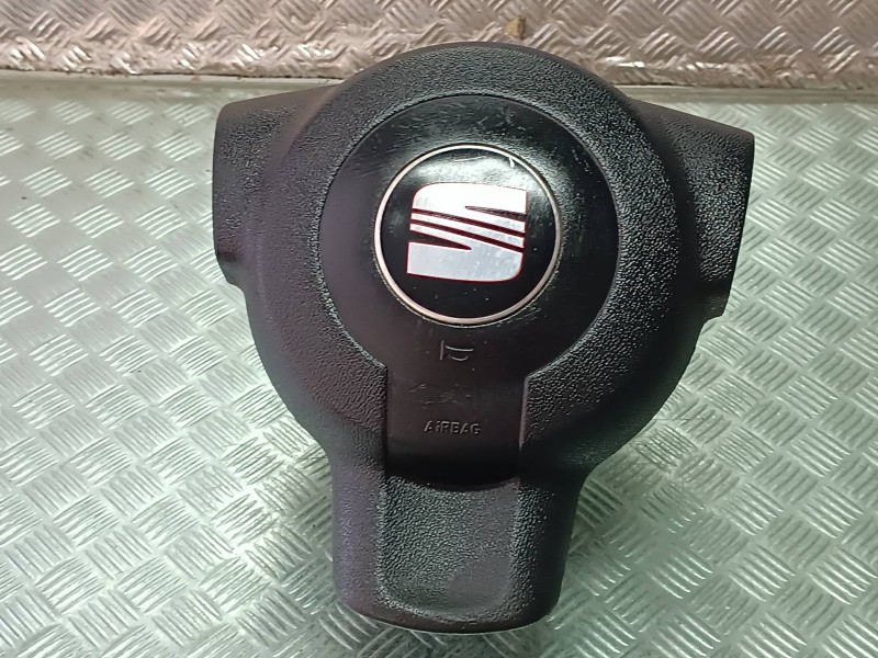Recambio de airbag delantero izquierdo para seat leon (1p1) referencia OEM IAM 008557  C05700