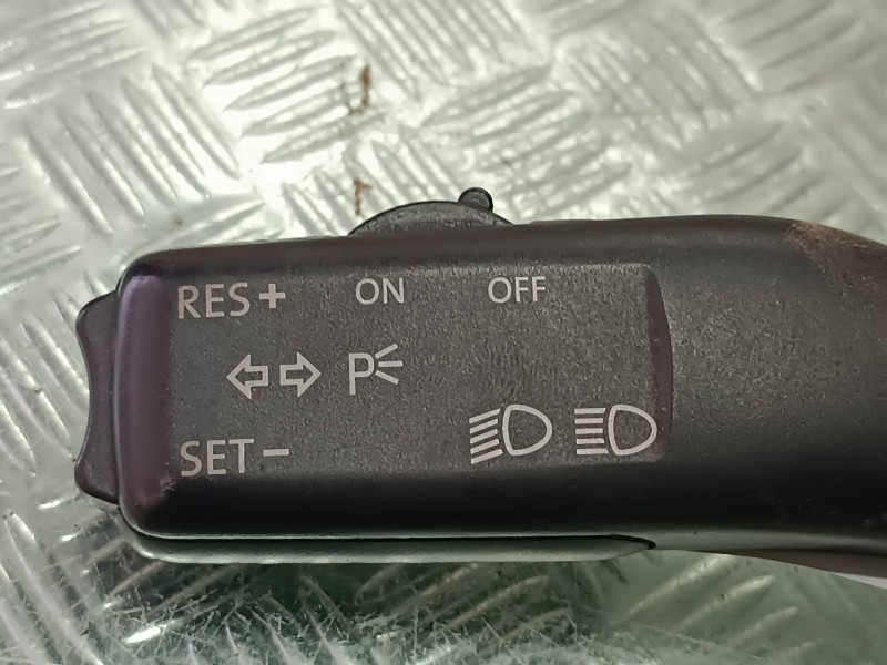 Recambio de mando intermitentes para seat leon (1p1) referencia OEM IAM 1K0953513A  