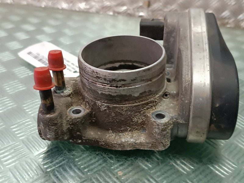 Recambio de caja mariposa para seat leon (1p1) referencia OEM IAM 06F133062  6 PINES