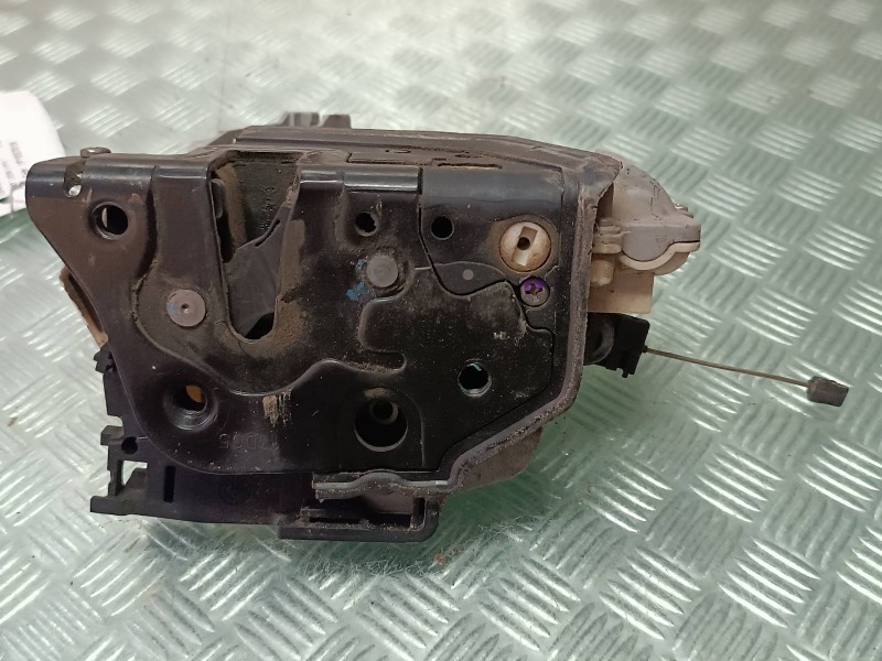 Recambio de cerradura puerta delantera derecha para seat leon (1p1) referencia OEM IAM 1P1837016 ELECTRICA 7 PINES