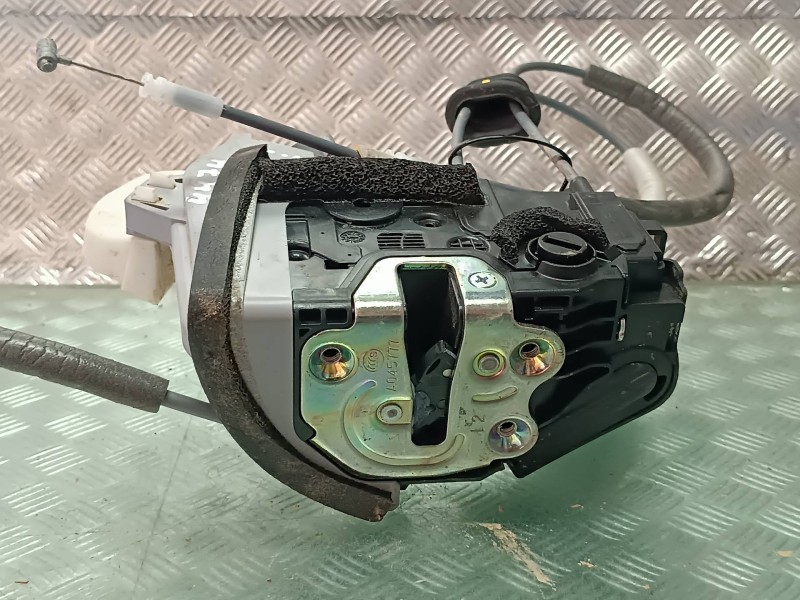 Recambio de cerradura puerta trasera izquierda para hyundai ioniq 5 5 referencia OEM IAM 81410G2000 ELECTRICA 5 PINES