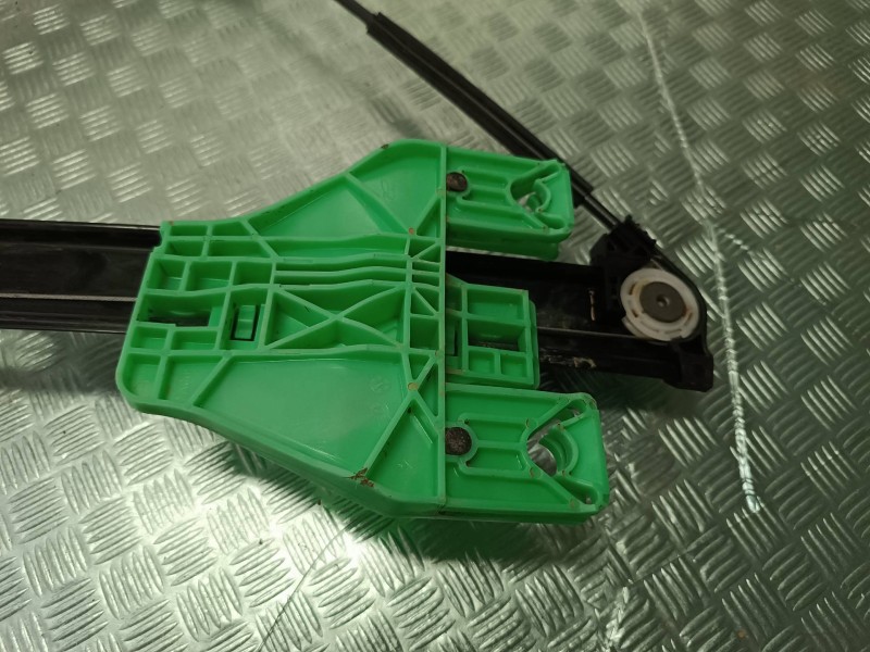 Recambio de elevalunas trasero izquierdo para seat leon (kl1) referencia OEM IAM 5FA839461 ELECTRICO SE38002S