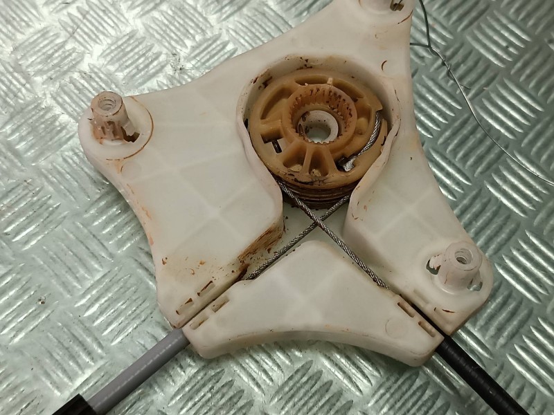 Recambio de elevalunas trasero derecho para seat leon (kl1) referencia OEM IAM 5FA839462 ELECTRICO SE38002S