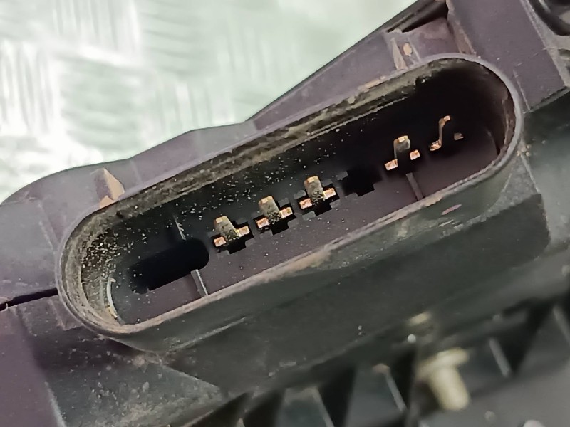 Recambio de cerradura puerta delantera izquierda para ford focus lim. (cb8) referencia OEM IAM BM5AA21813AF  5 PINES