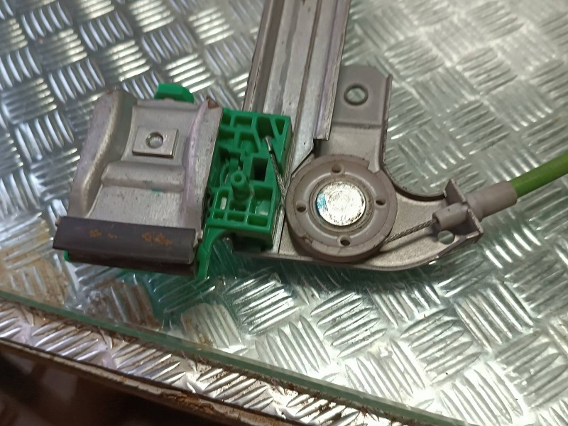 Recambio de elevalunas delantero derecho para citroen c4 grand picasso referencia OEM IAM 440787F 400983F ELECTRICO