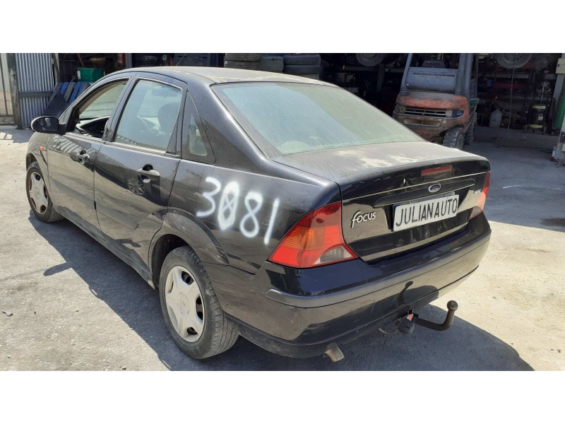 ford focus berlina (cak) del año 2003
