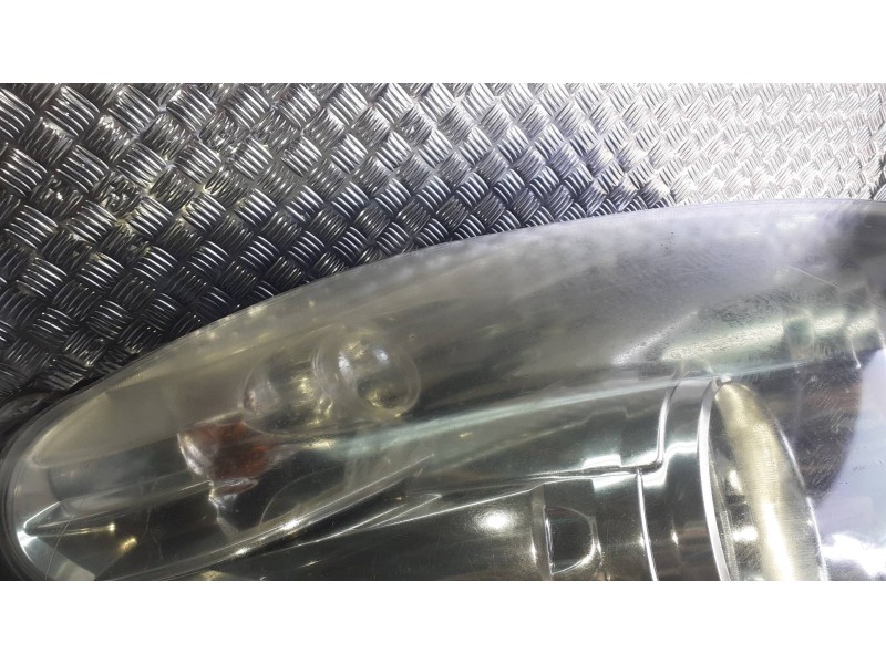 Recambio de faro derecho para fiat doblo referencia OEM IAM 51810671  8 PINES