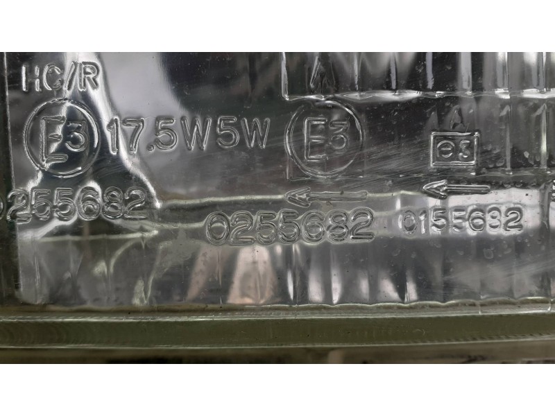 Recambio de faro derecho para citroen c15 referencia OEM IAM 0255682  3 PINES