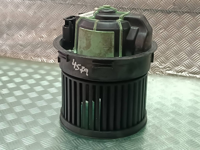 Recambio de ventilador calefaccion para peugeot 308 sw referencia OEM IAM T1011131B T1011034D VALEO