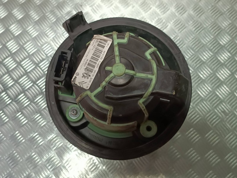 Recambio de ventilador calefaccion para peugeot 308 sw referencia OEM IAM T1011131B T1011034D VALEO