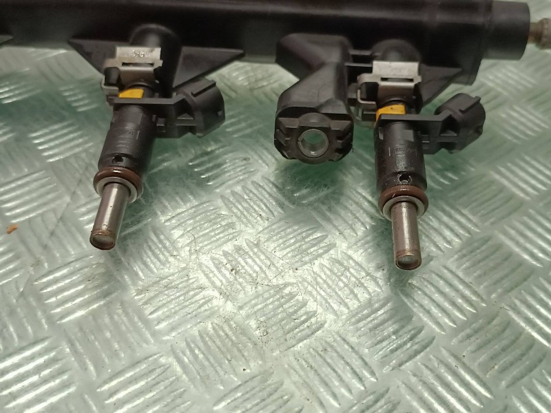 Recambio de rampa inyectora para peugeot 308 sw referencia OEM IAM 0757564580 075756458002 