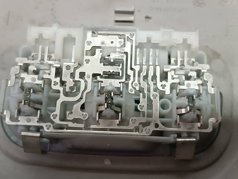 Recambio de luz interior para citroen berlingo cuadro referencia OEM IAM 9680892377 90420000 