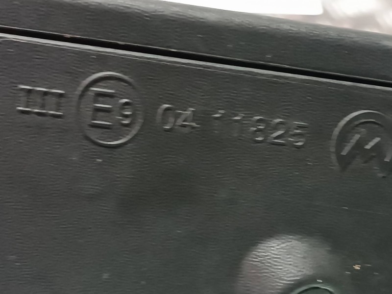 Recambio de retrovisor derecho para seat leon (kl1) referencia OEM IAM 0411825  ELECTRICO