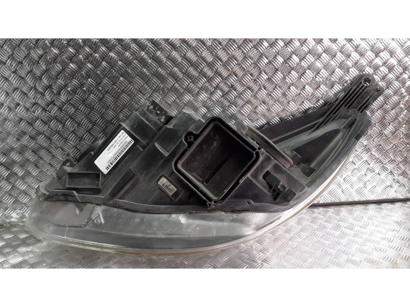 Recambio de faro derecho para ford focus lim. (cb8) referencia OEM IAM F1EB13W029CB  10 PINES