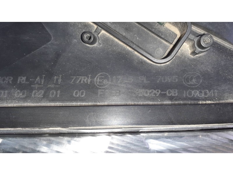 Recambio de faro derecho para ford focus lim. (cb8) referencia OEM IAM F1EB13W029CB  10 PINES