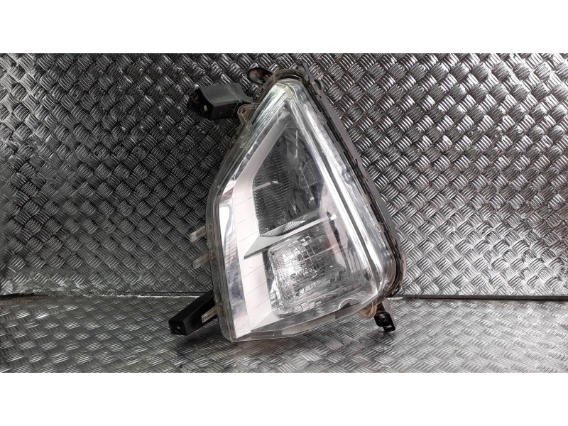 Recambio de faro antiniebla derecho para mitsubishi eclipse cross referencia OEM IAM W4323M  2+2 PINES