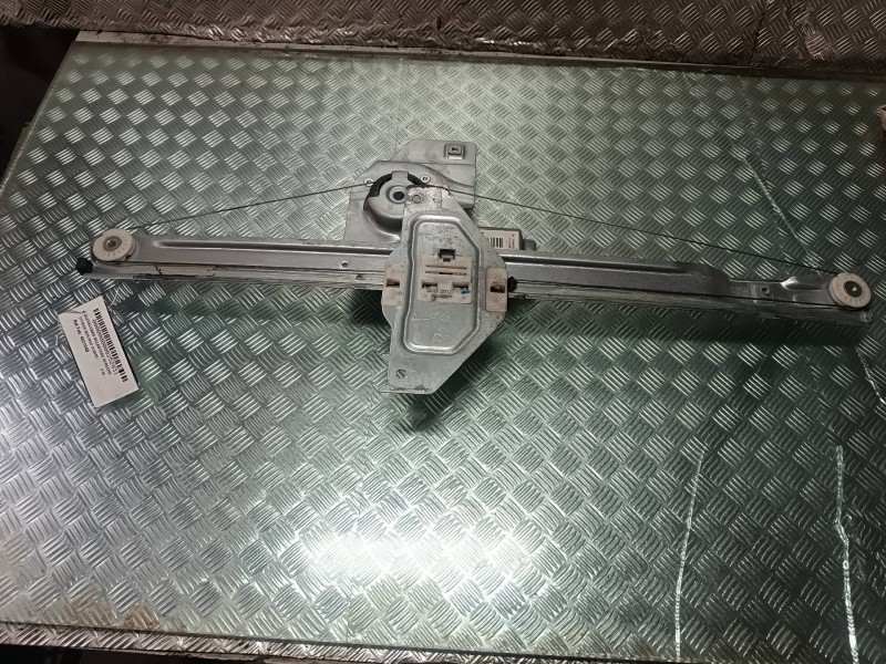 Recambio de elevalunas delantero derecho para citroen berlingo cuadro referencia OEM IAM 402104B  ELECTRICO