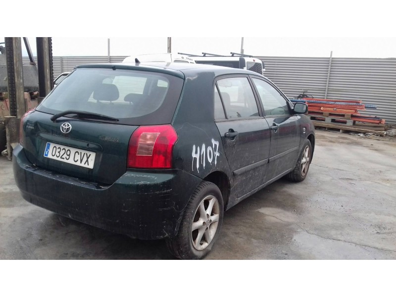 toyota corolla (e12) del año 2004