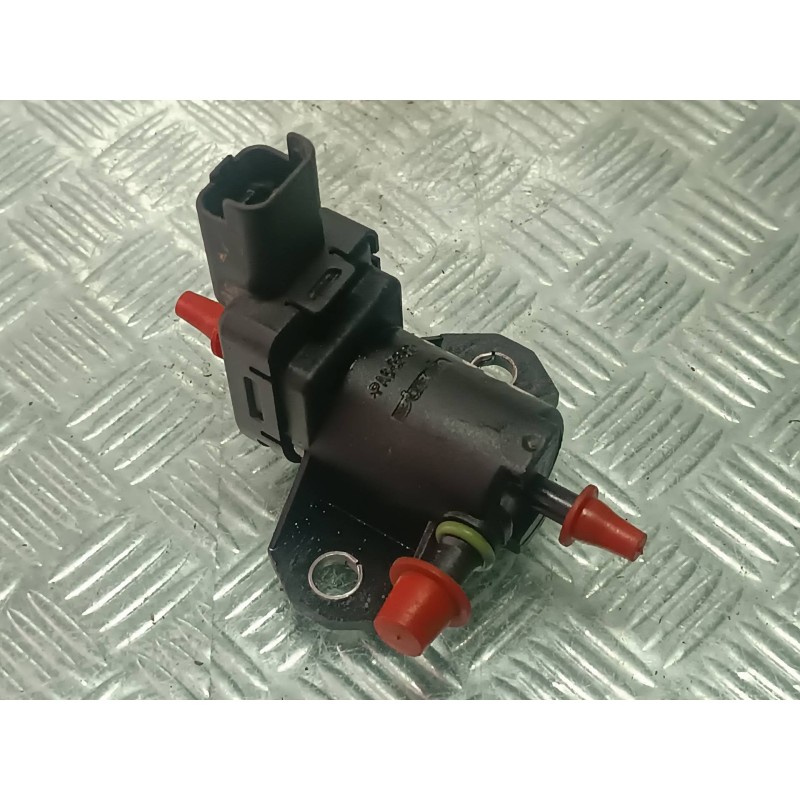 Recambio de valvula aire adicional para ford focus lim. (cb8) referencia OEM IAM 9688124580  CONECTOR 2 PINES