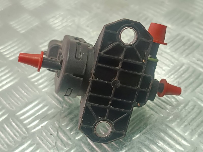 Recambio de valvula aire adicional para ford focus lim. (cb8) referencia OEM IAM 9688124580  CONECTOR 2 PINES