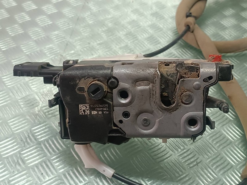 Recambio de cerradura puerta trasera derecha para citroen berlingo cuadro referencia OEM IAM 16943363R1  ELECTRICA