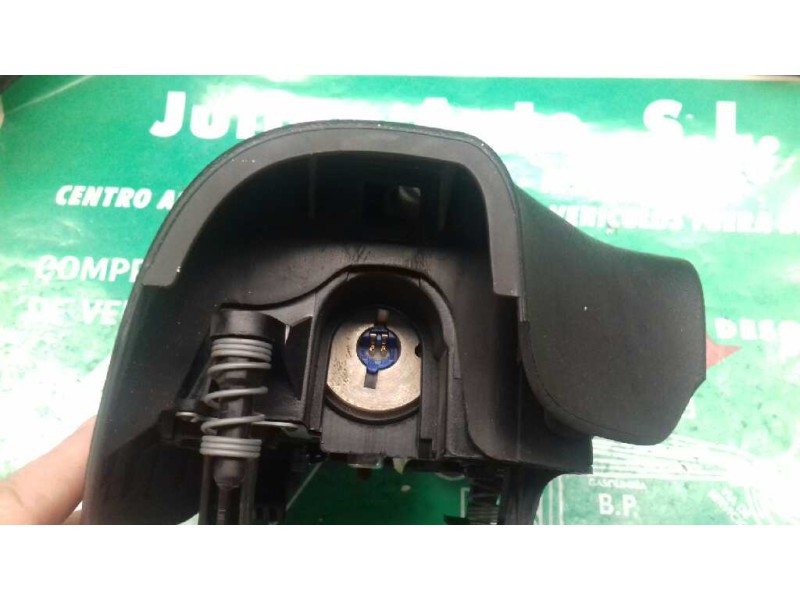 Recambio de airbag delantero izquierdo para peugeot 206 berlina xt referencia OEM IAM 96441166ZR  DOS CONECTORES