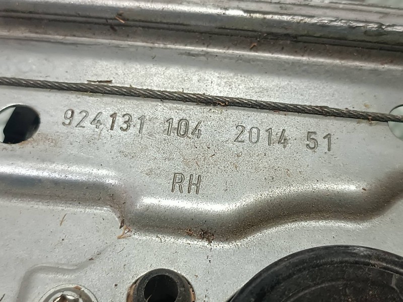 Recambio de elevalunas trasero derecho para ford focus lim. (cb8) referencia OEM IAM 924131104 RR1FK23665 ELECTRICO