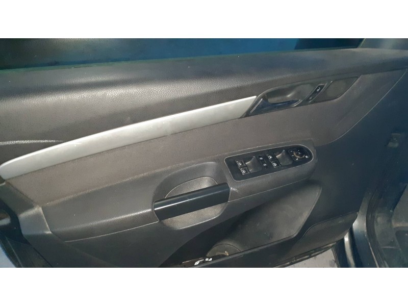 volkswagen sharan (7n1) del año 2010